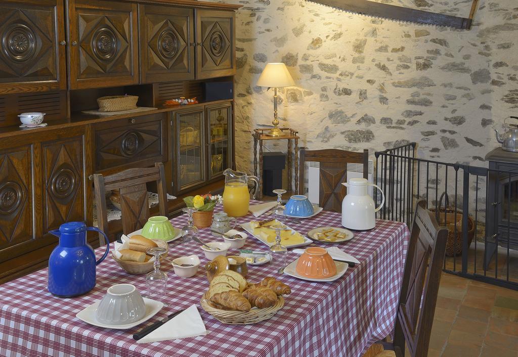 Domaine De La Cour Panzió Sainte-Gemme-dʼAndigné Kültér fotó